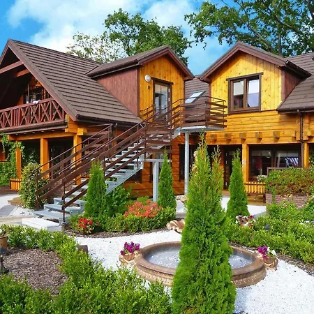 Vakantiehuis Comfortable 2 Storey Ustronie Morskie