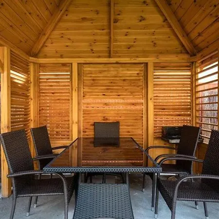 Ferienhaus Comfortable 2-storey Home, *
