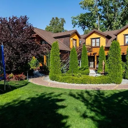 Comfortable 2-storey Home, * Ustronie Morskie